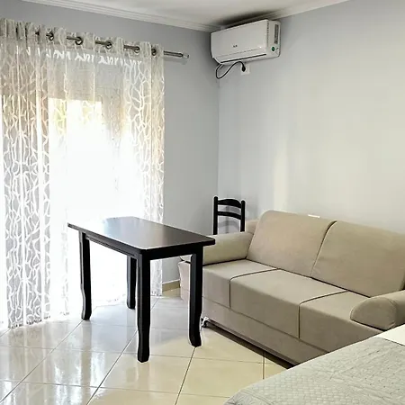 Bebi Sarandë